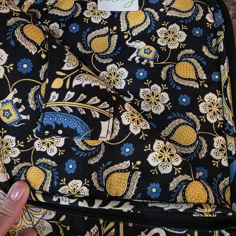 Ellie Blue Vera Bradley Zip Up Tablet Case - Picture 2 of 2